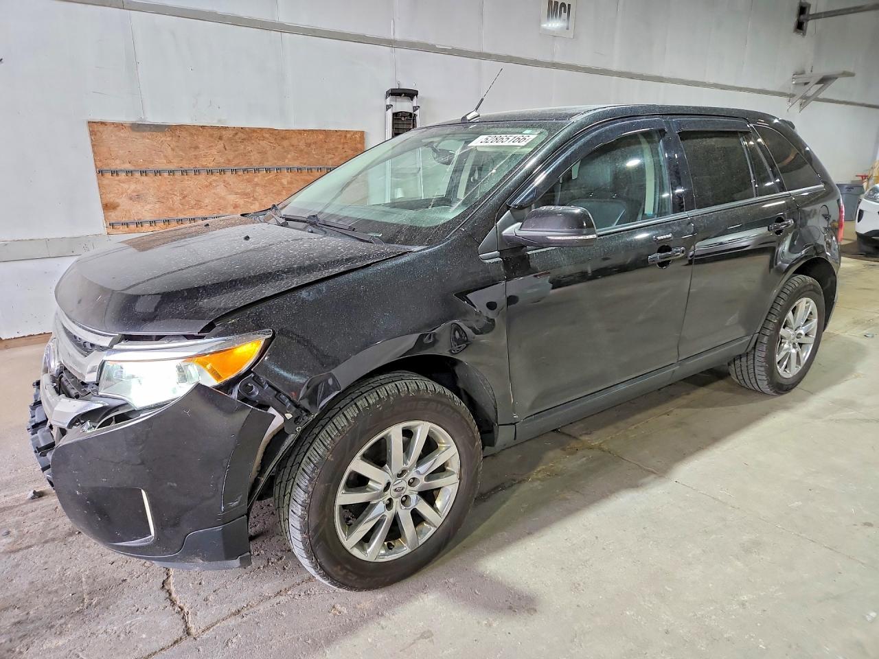 Salvage Ford Edge Image