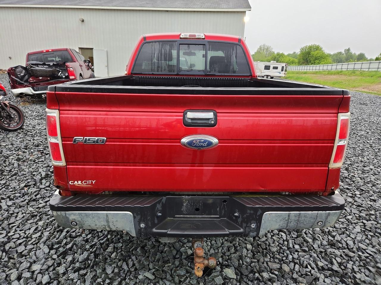 Ford F-150 Super Cab
