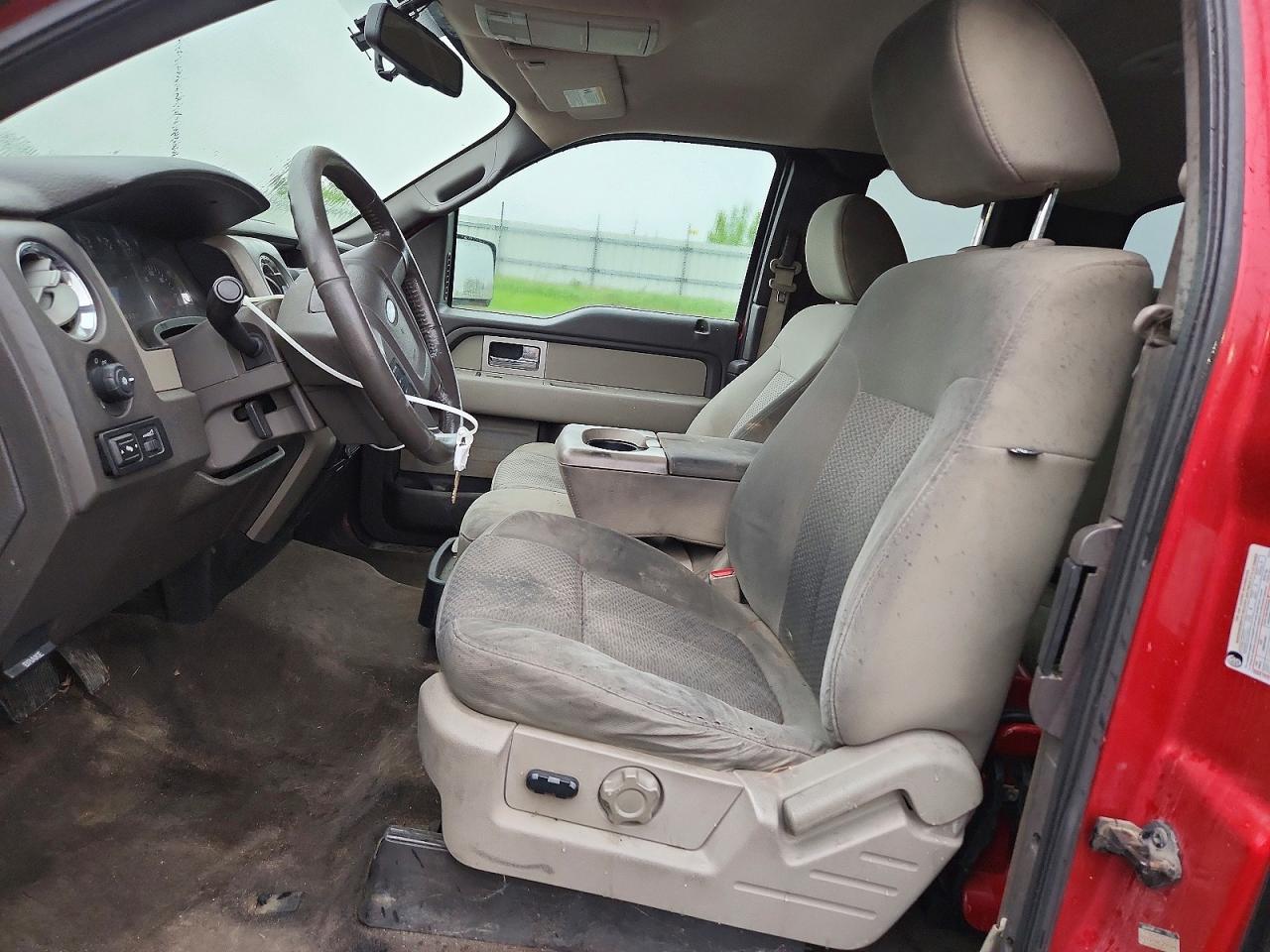 Ford F-150 Super Cab