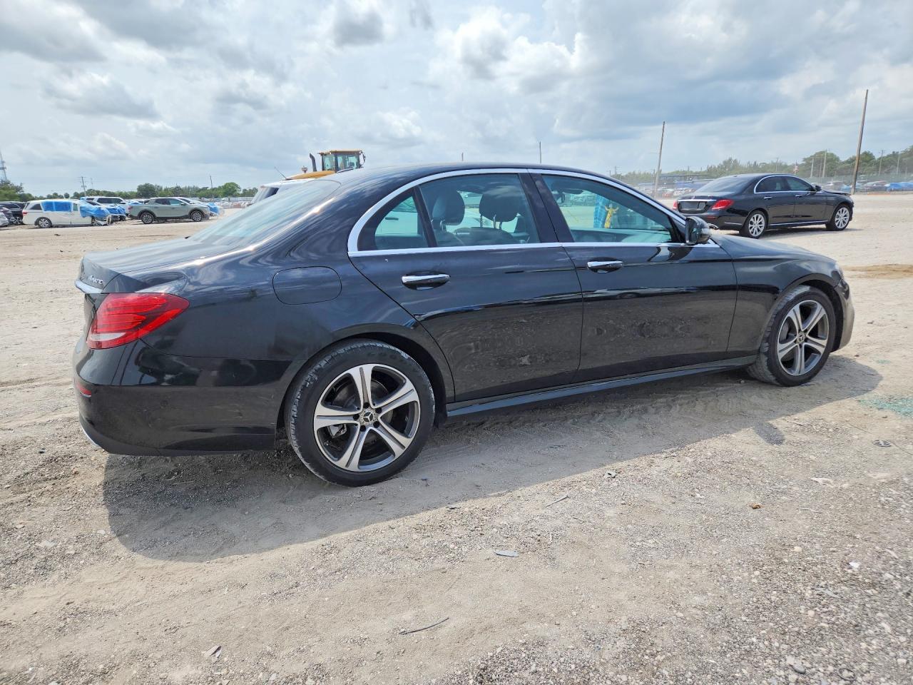 Mercedes-Benz E-Class 350 4matic