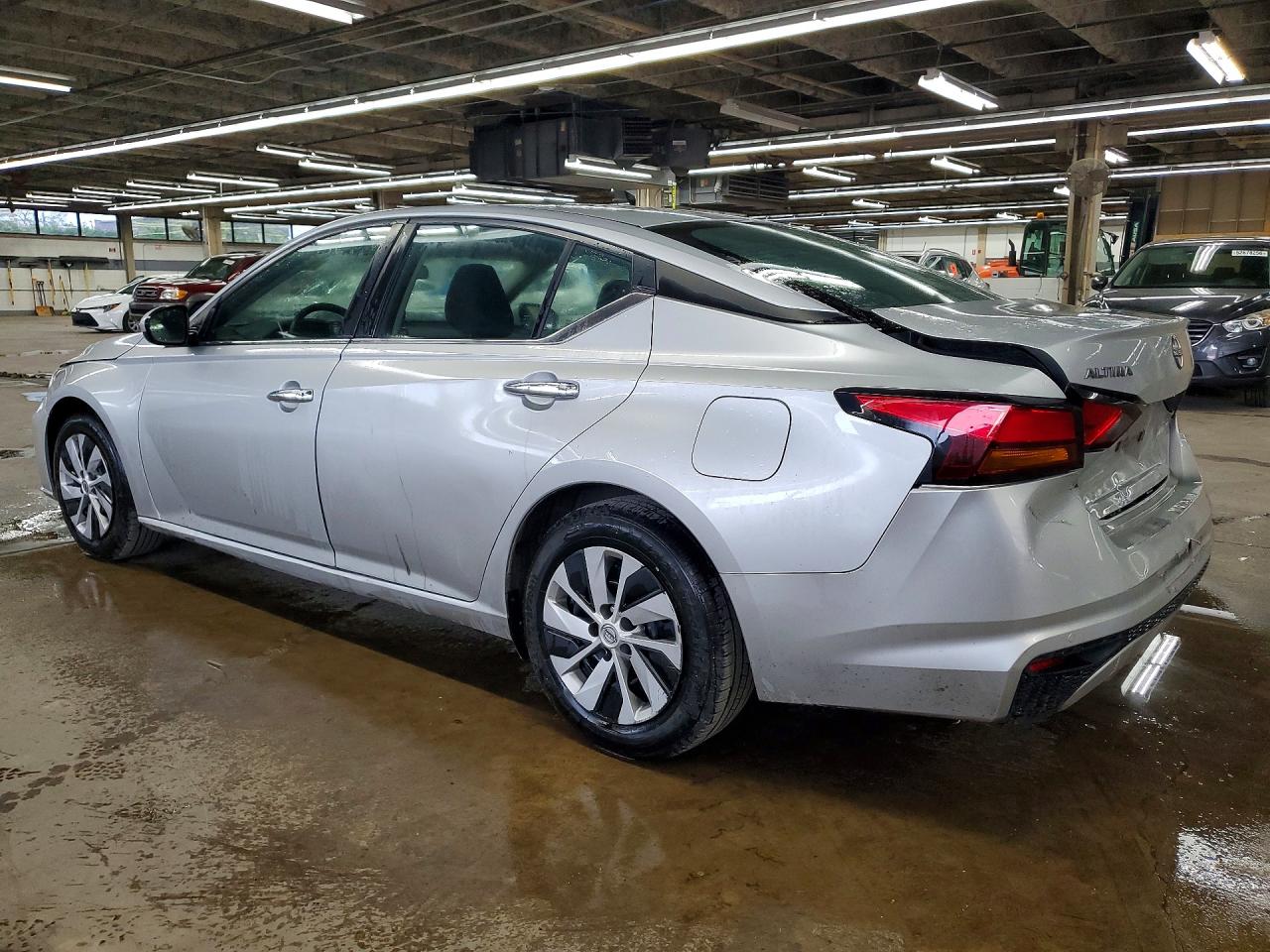 Nissan Altima S