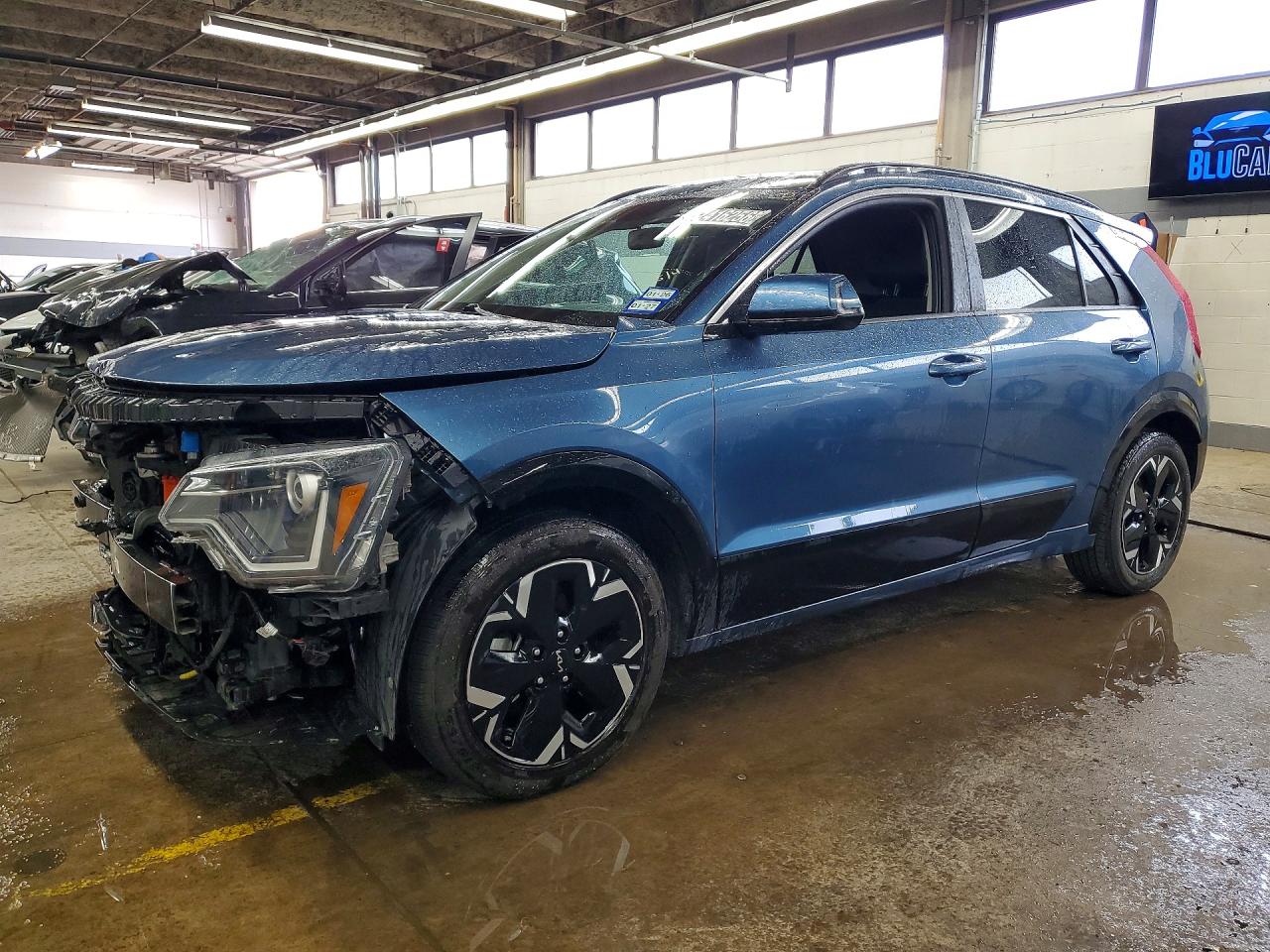 Salvage Kia Niro Image