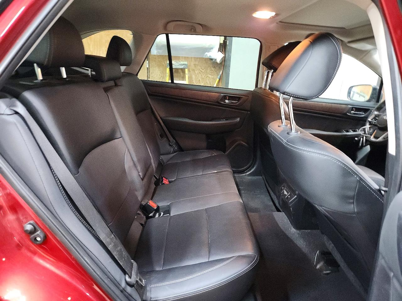 Subaru Outback 3.6r Limited