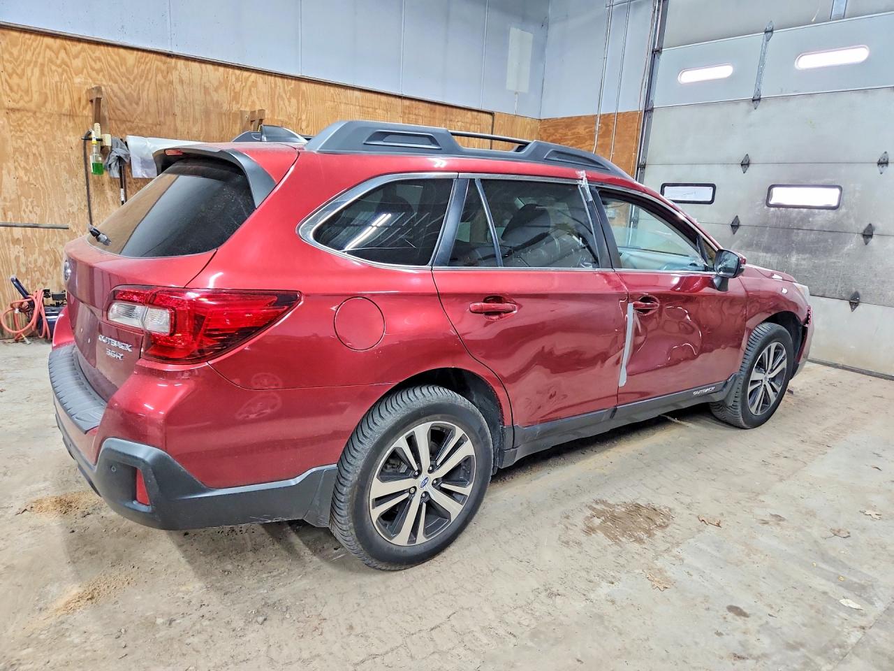 Subaru Outback 3.6r Limited