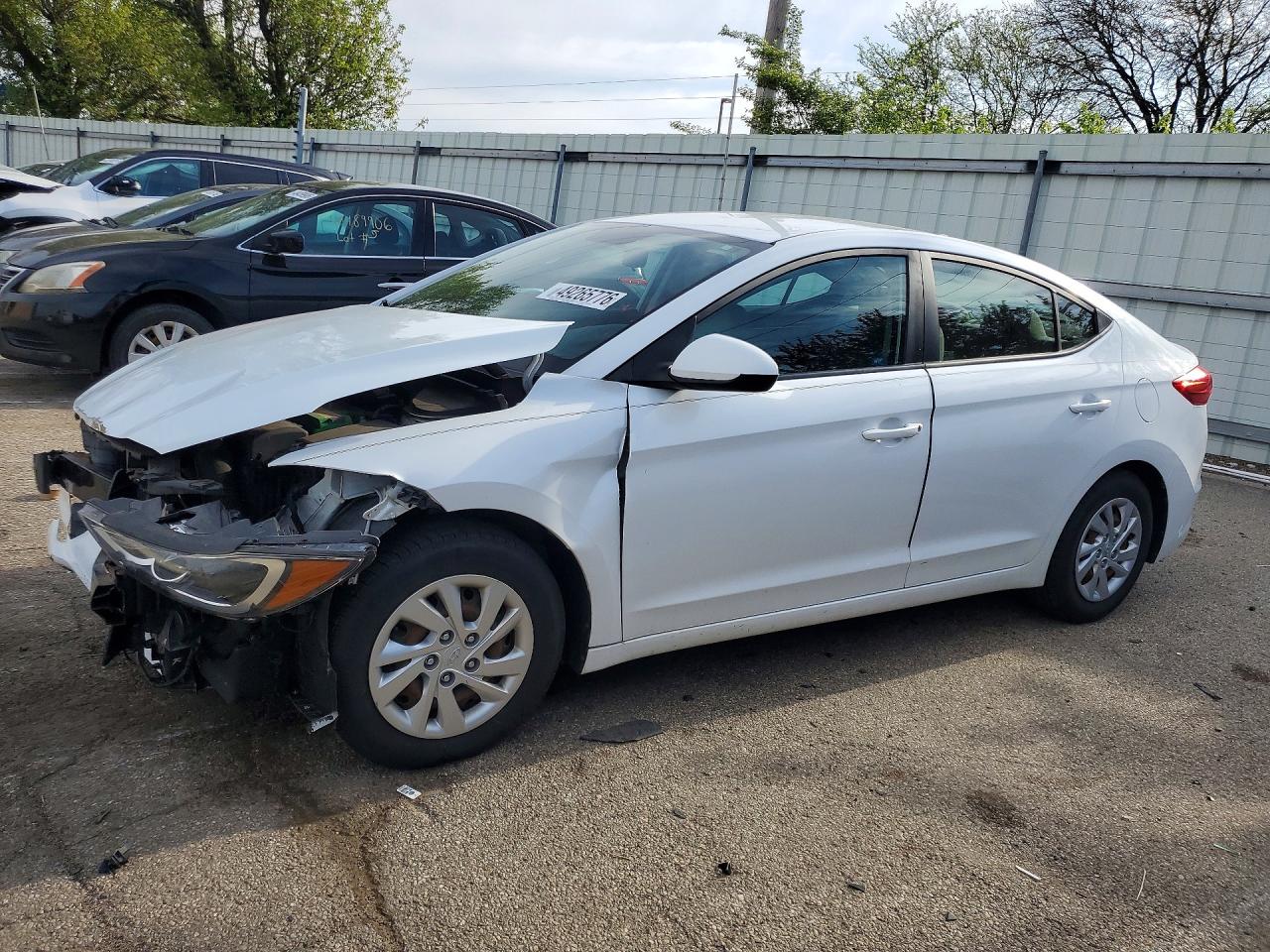Salvage Hyundai ELANTRA Image