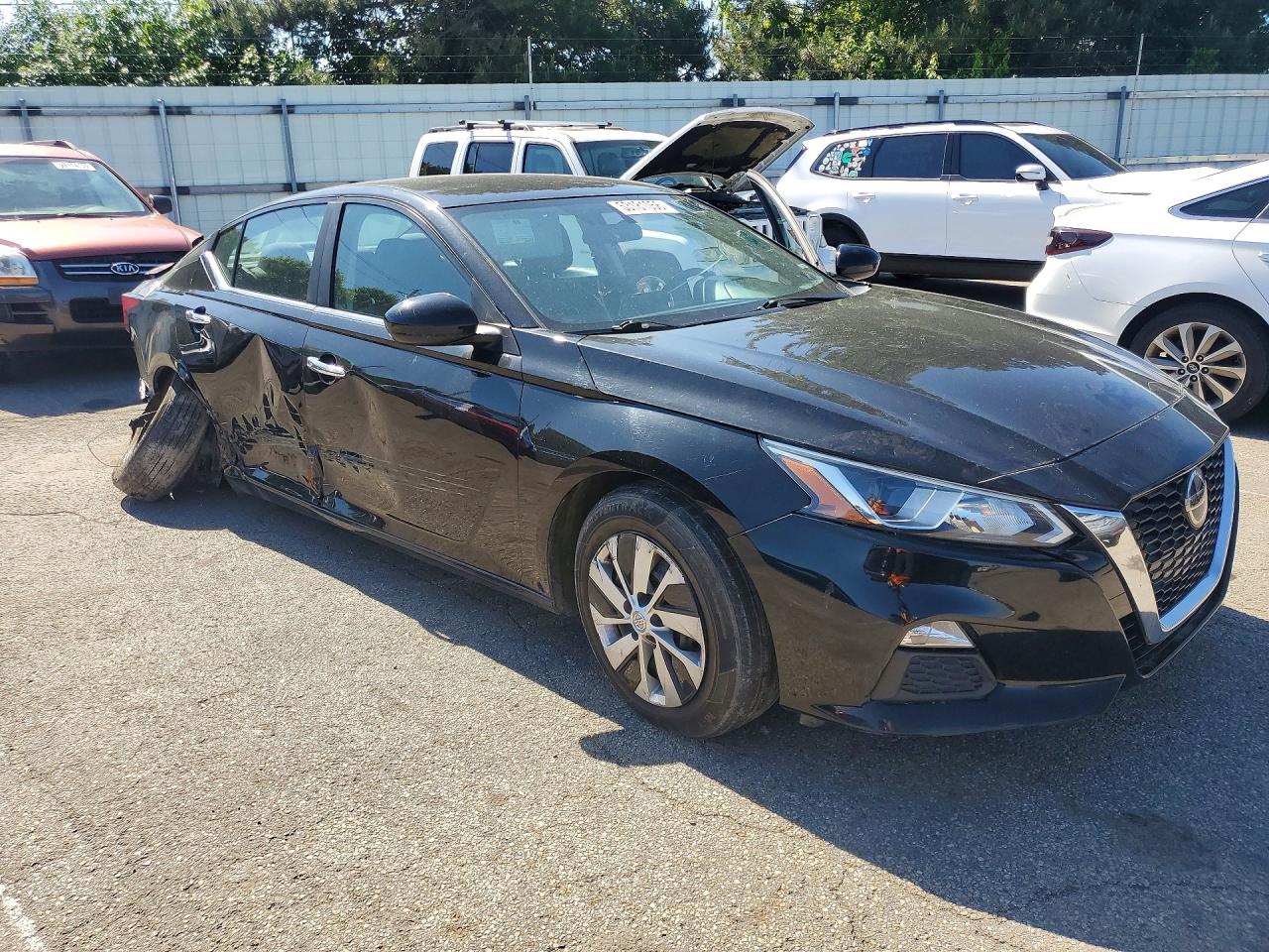 Nissan Altima S