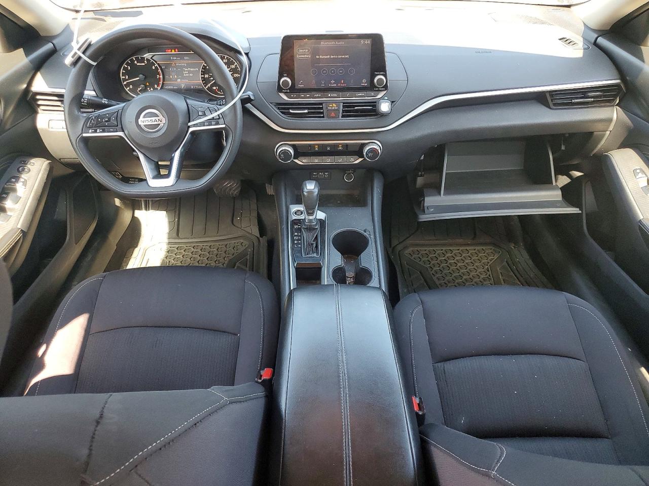 Nissan Altima S