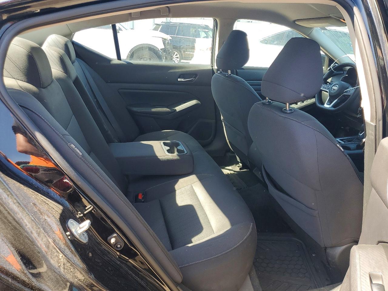Nissan Altima S