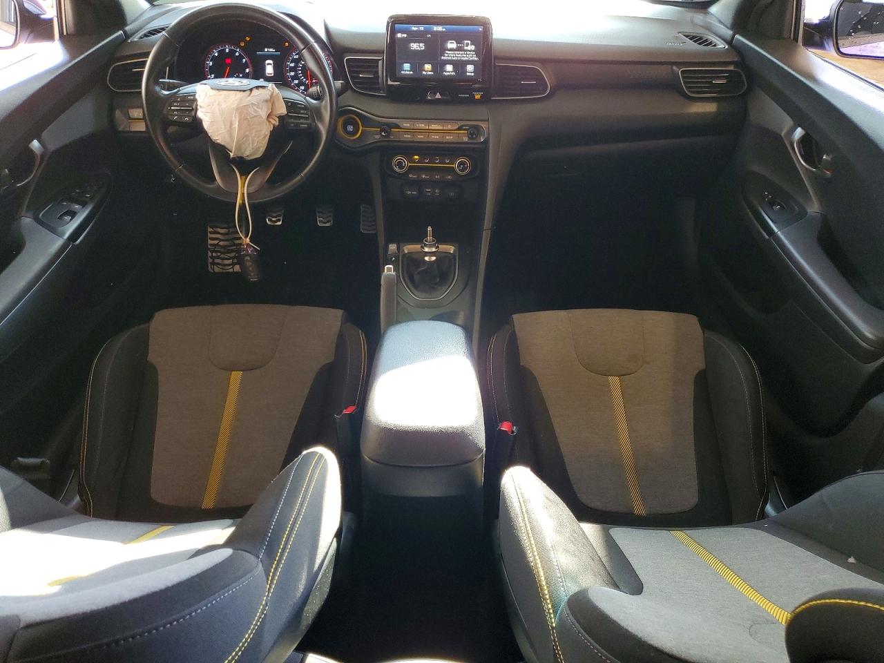 Hyundai VELOSTER Turbo R-spec