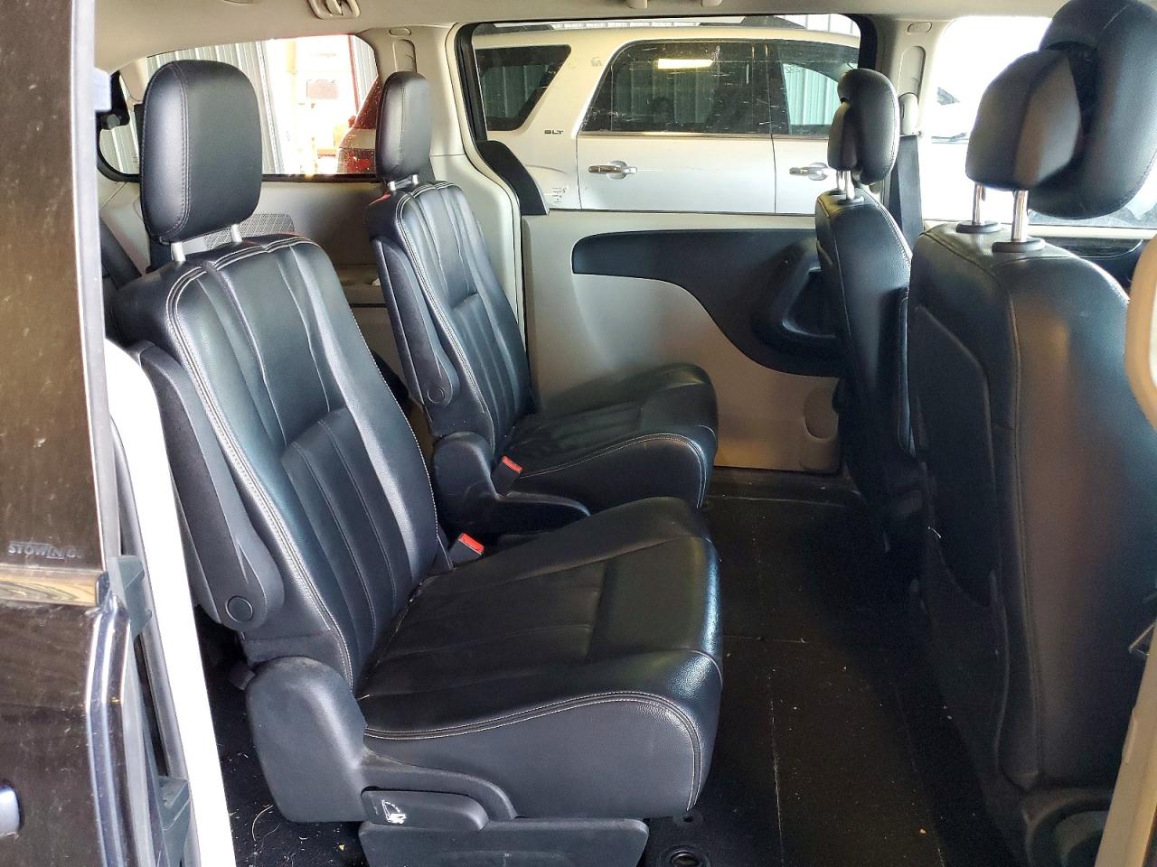 Chrysler Minivan Touring