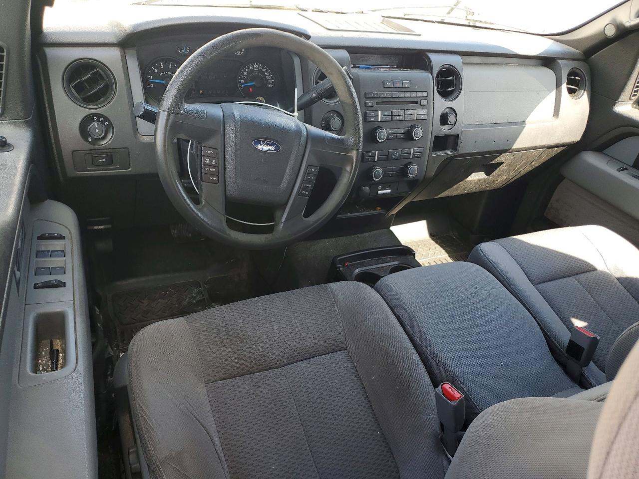 Ford F-150 Super Cab