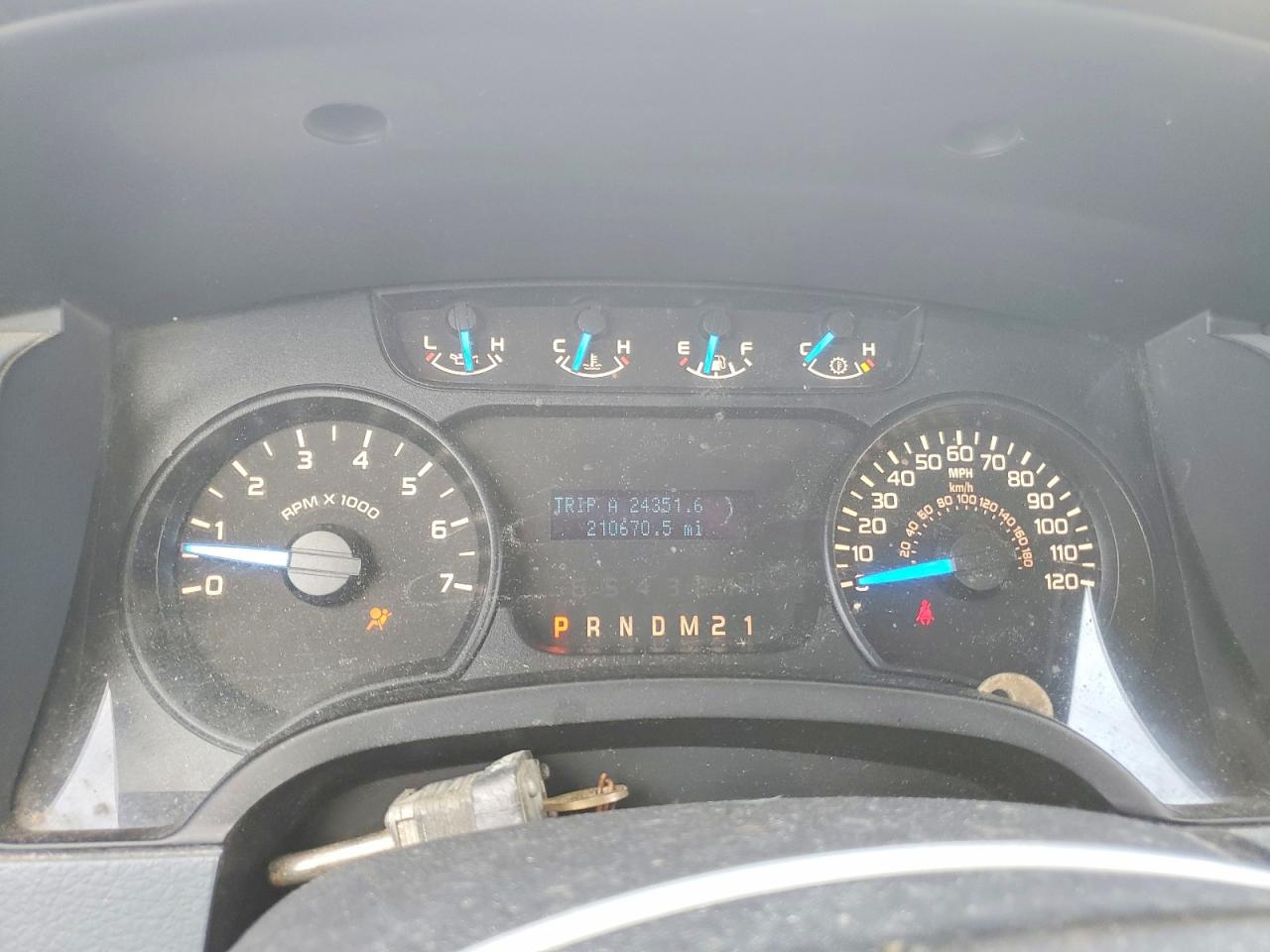 Ford F-150 Super Cab