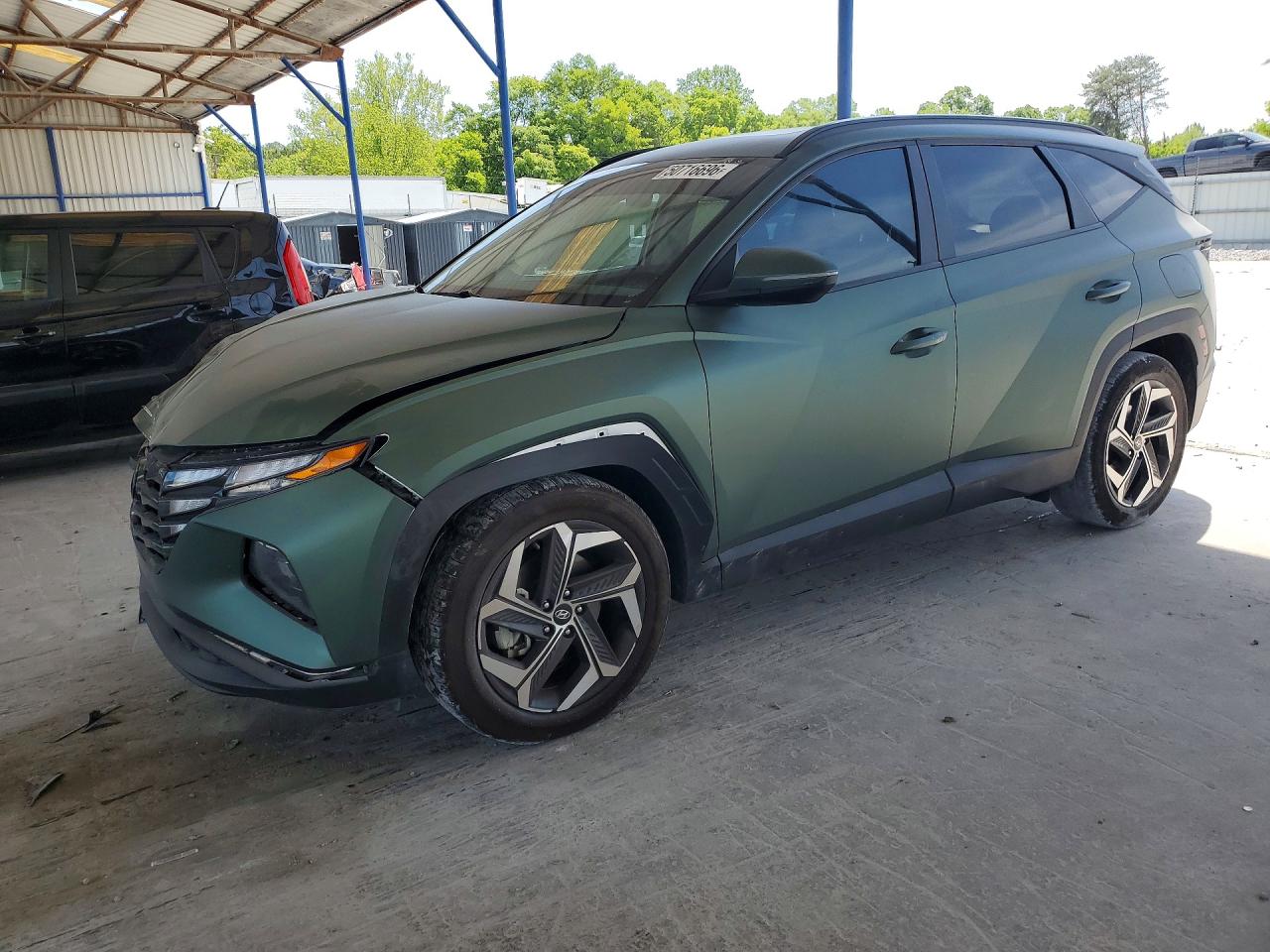 Salvage Hyundai TUCSON Image