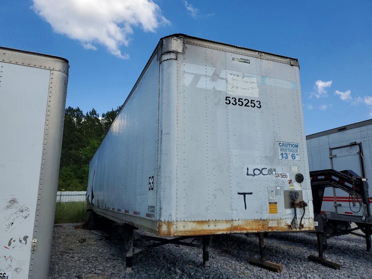 Salvage Stoughton Trailers I Image