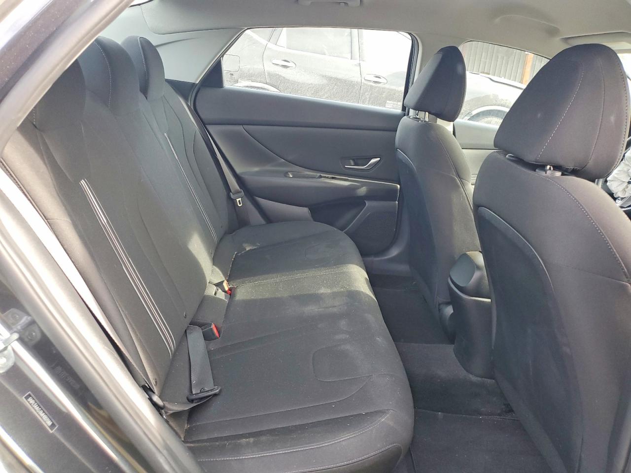 Hyundai ELANTRA Sel