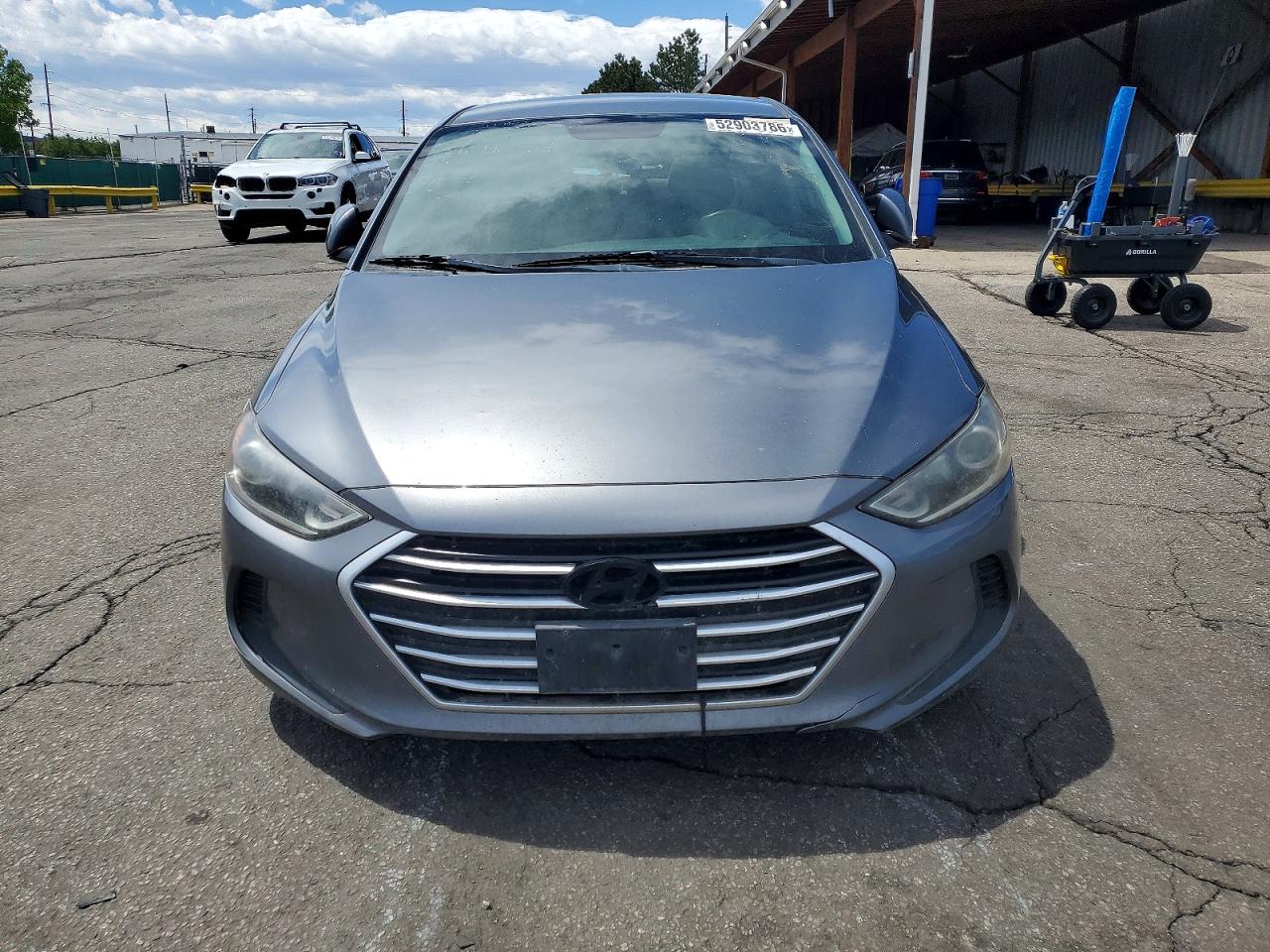 Hyundai ELANTRA Sel