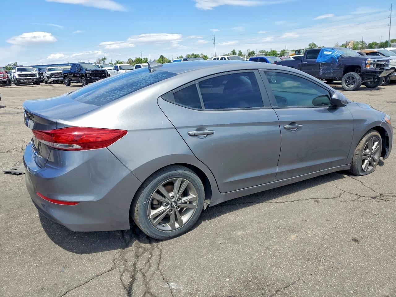 Hyundai ELANTRA Sel