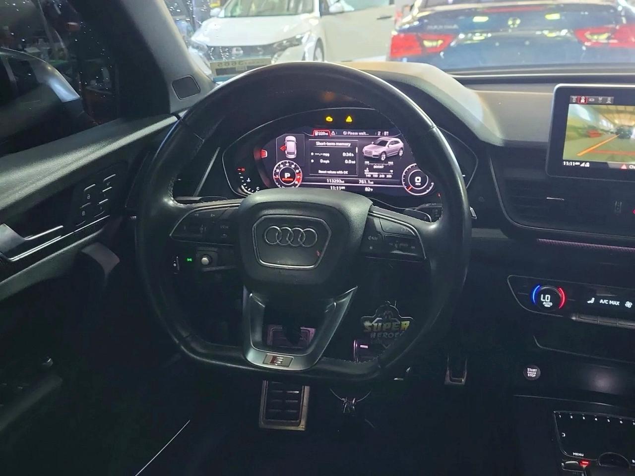 Audi Sq Prestige