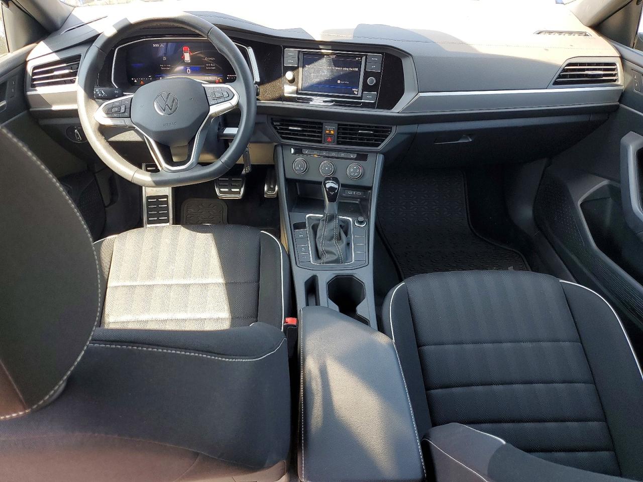 Volkswagen Jetta Sport