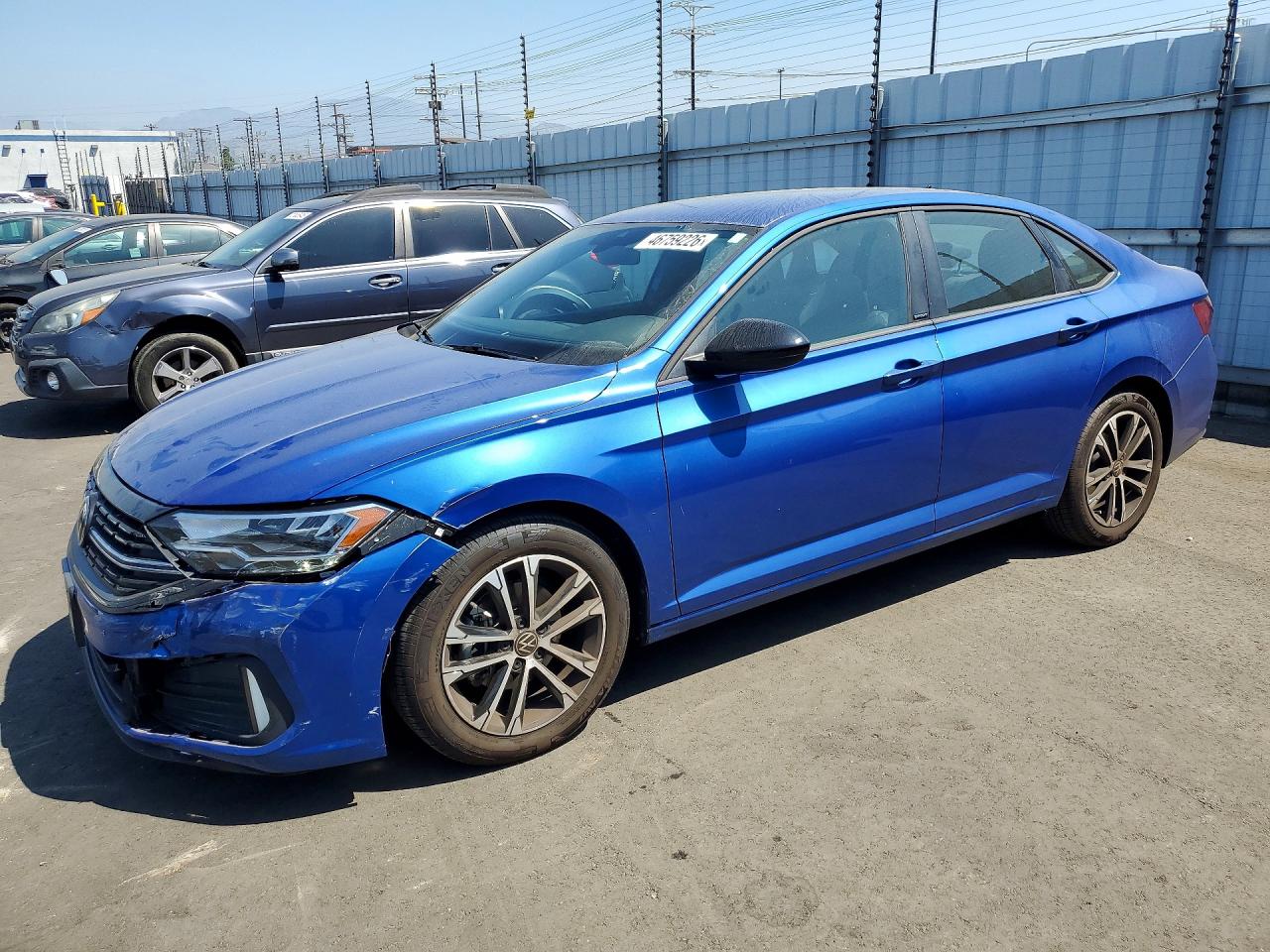 Salvage Volkswagen Jetta Image