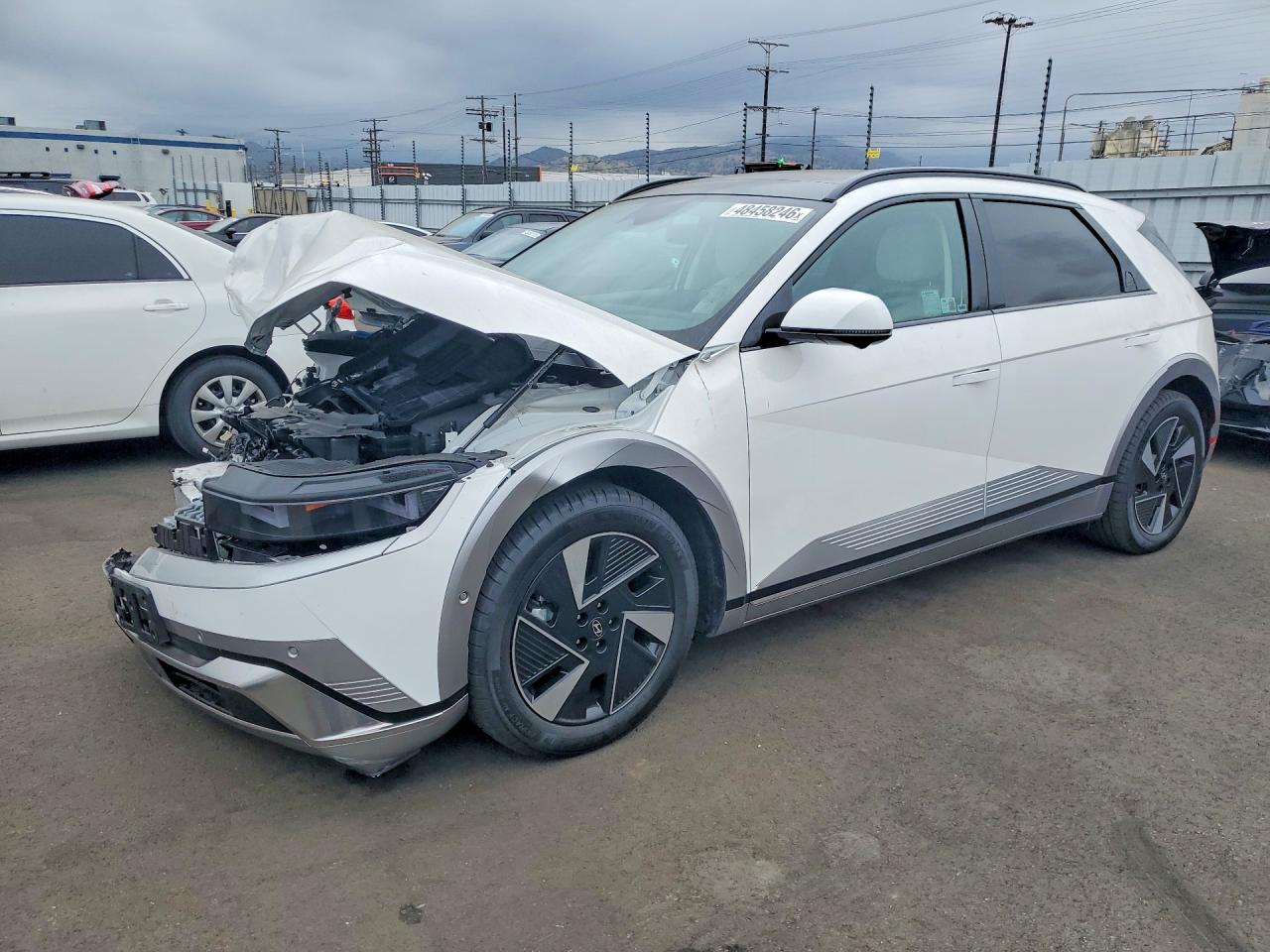 Salvage Hyundai Ioniq Image