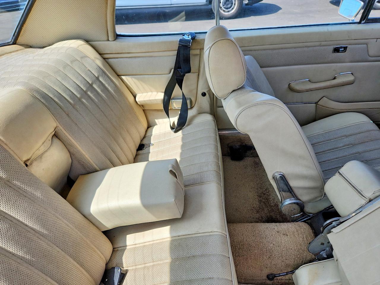 Mercedes-Benz 280-Class