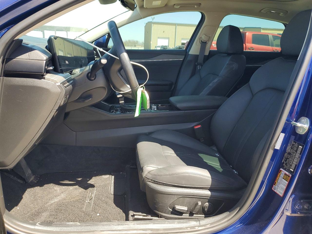 Kia K5 Ex