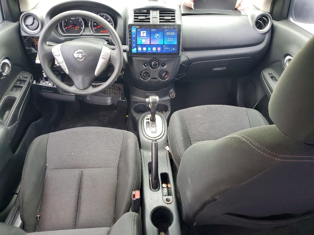 Nissan Versa Sv