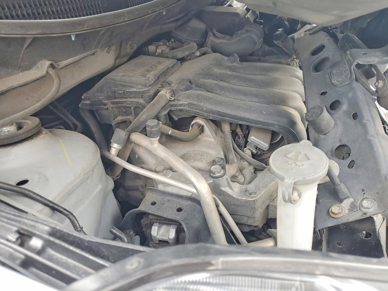 Nissan Versa Sv