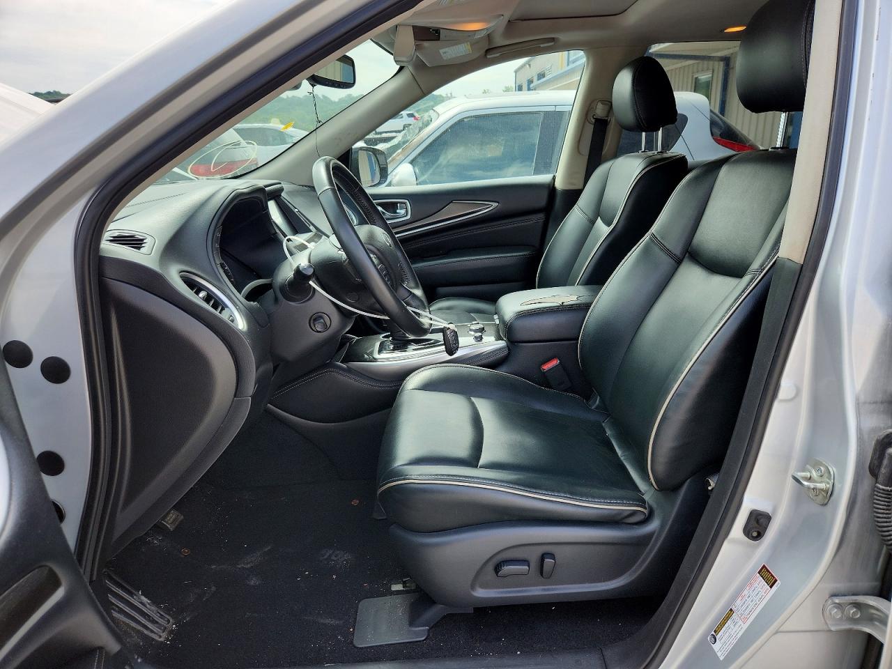 INFINITI Qx Pure