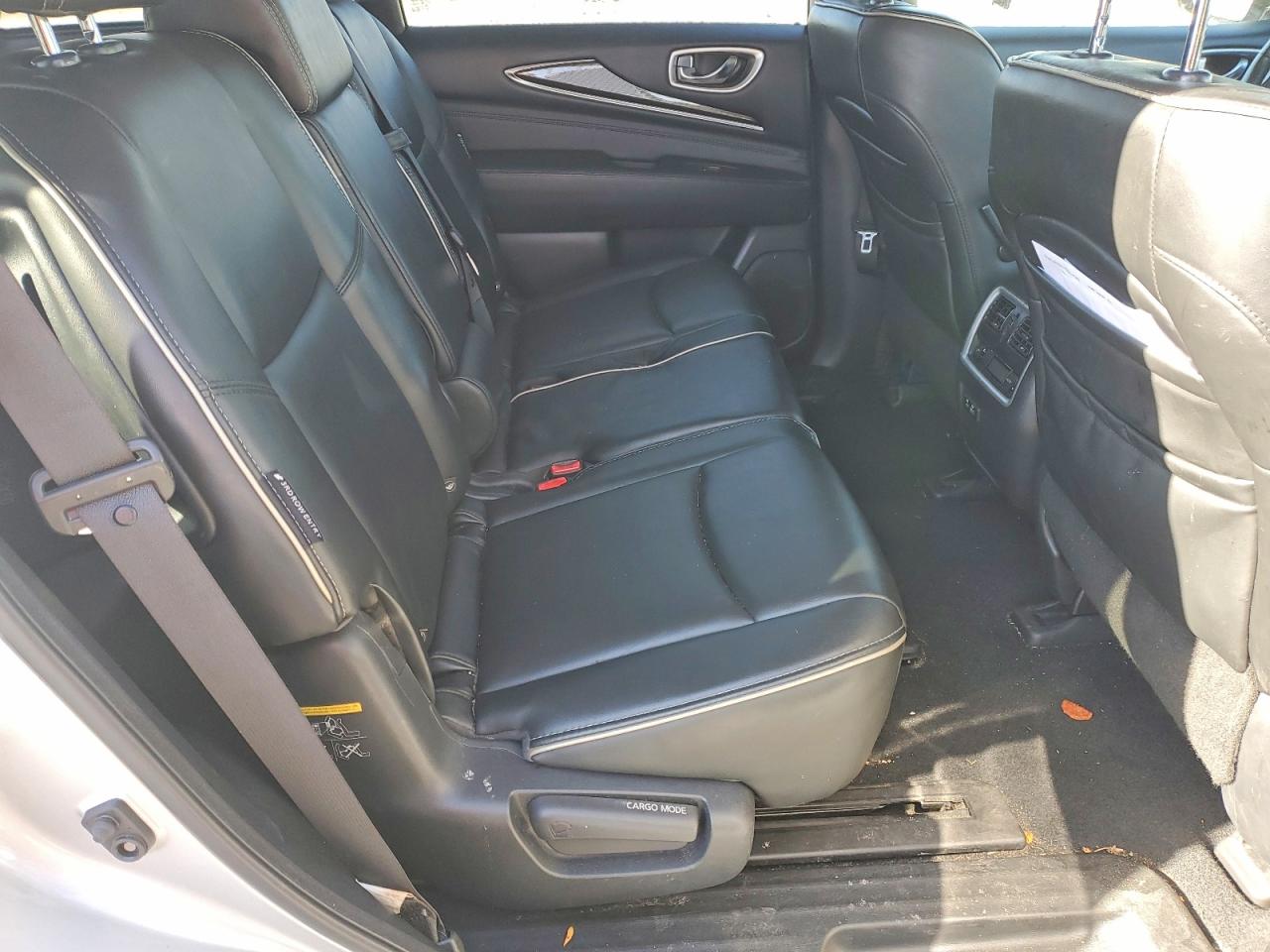 INFINITI Qx Pure