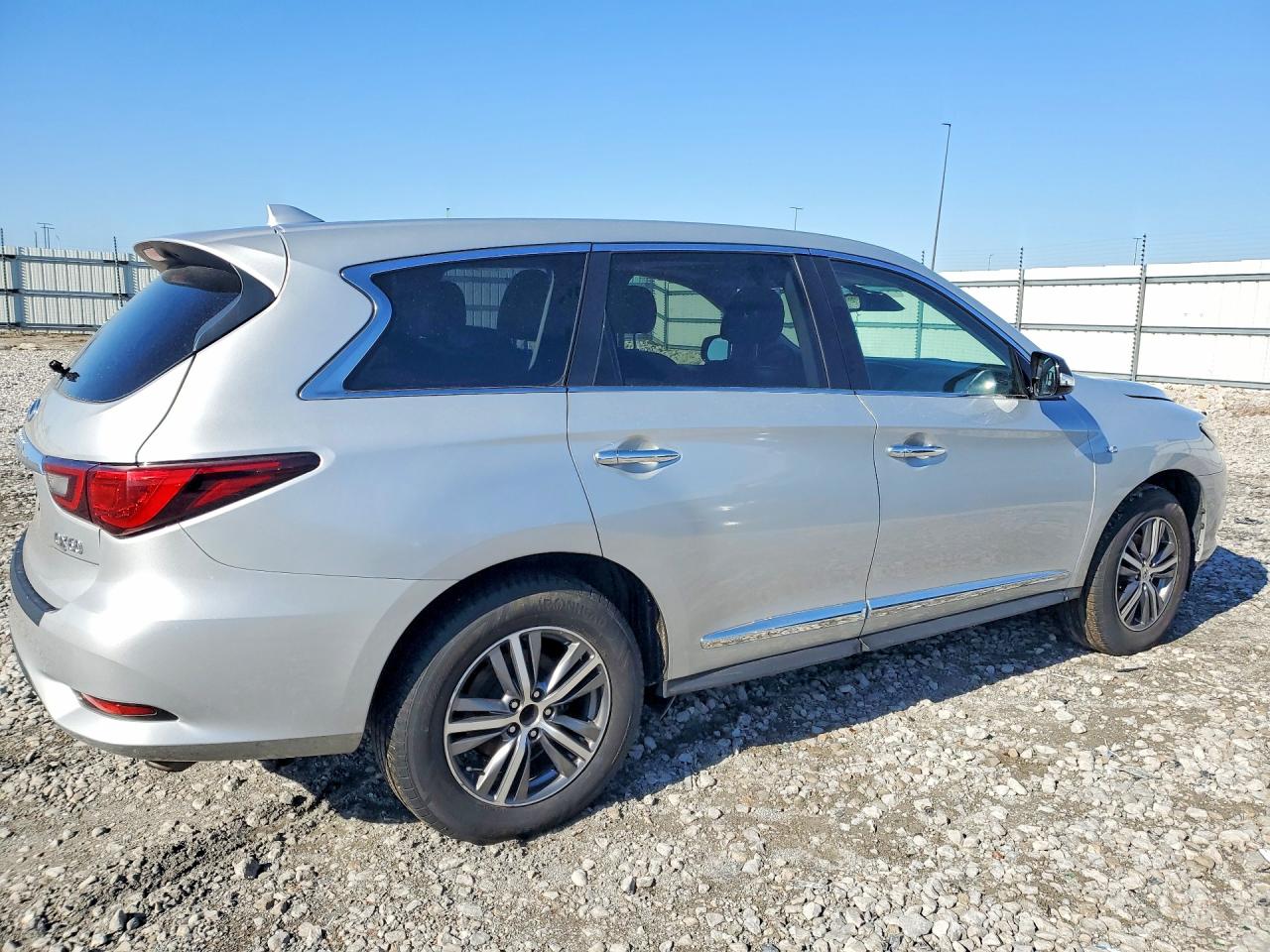 INFINITI Qx Pure