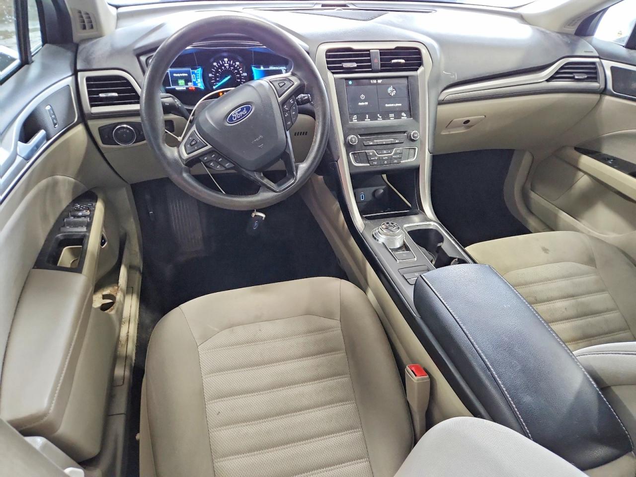 Ford Fusion Se Hybrid