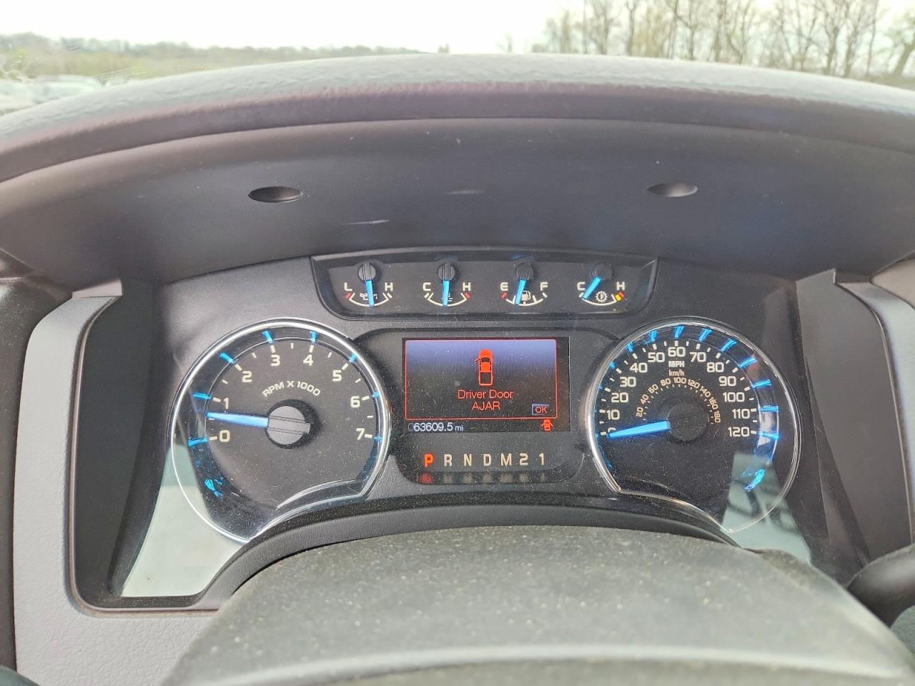 Ford F-150 Super Cab