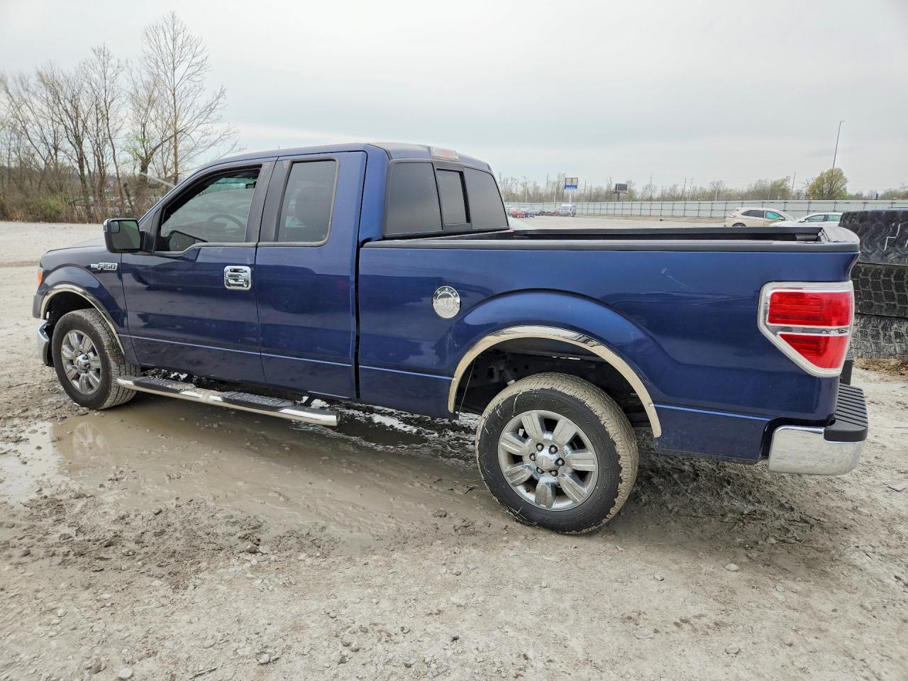 Ford F-150 Super Cab