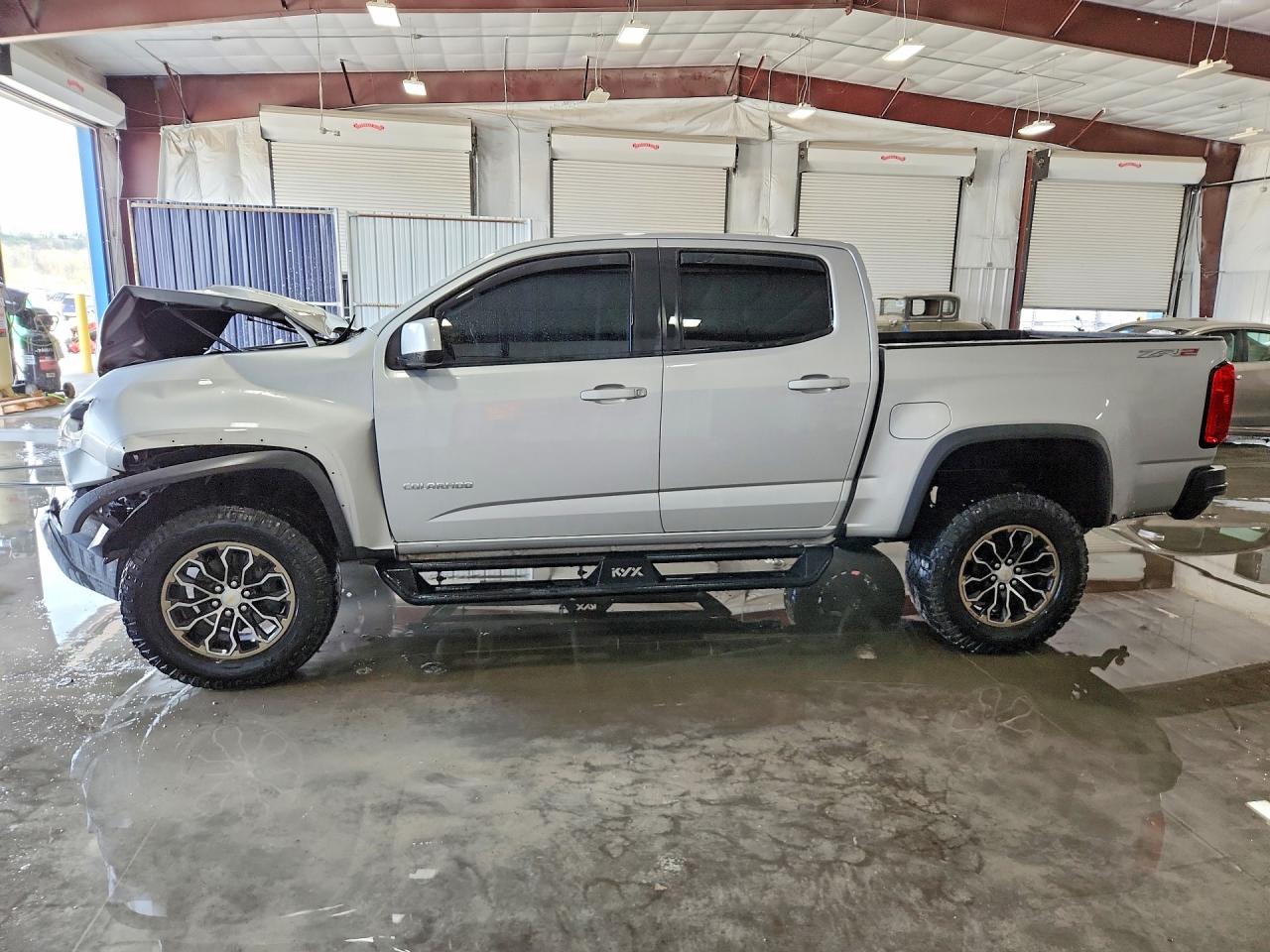 Salvage Chevrolet Colorado Image