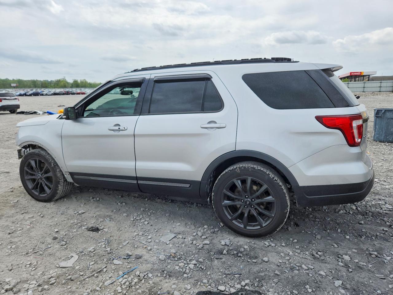 Ford Explorer Xlt