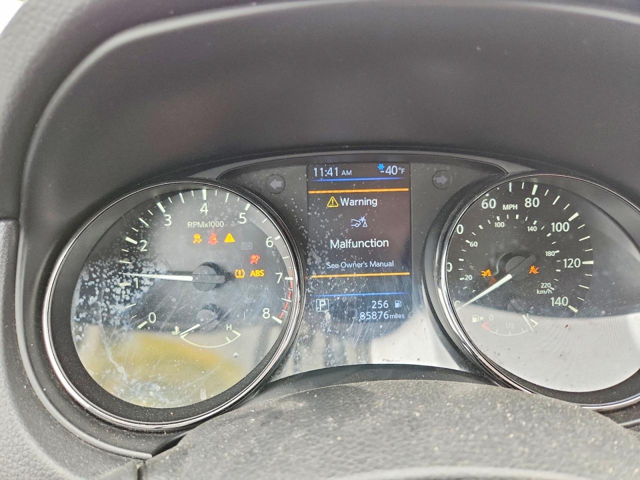 Nissan Rogue S