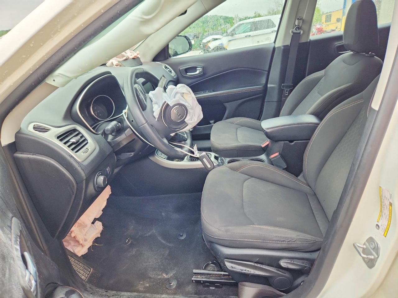 Jeep Compass Sport