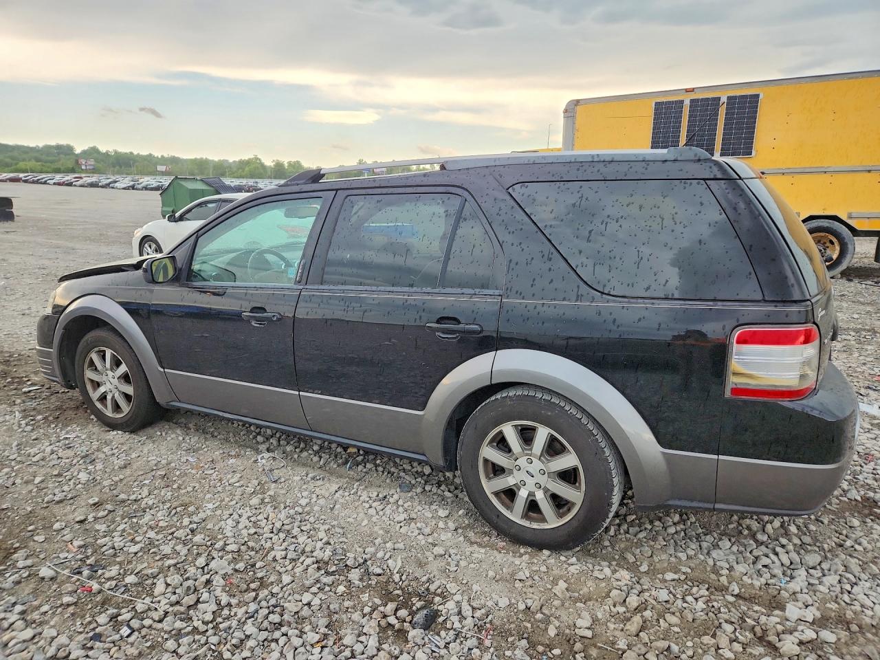 Ford Taurus Sel