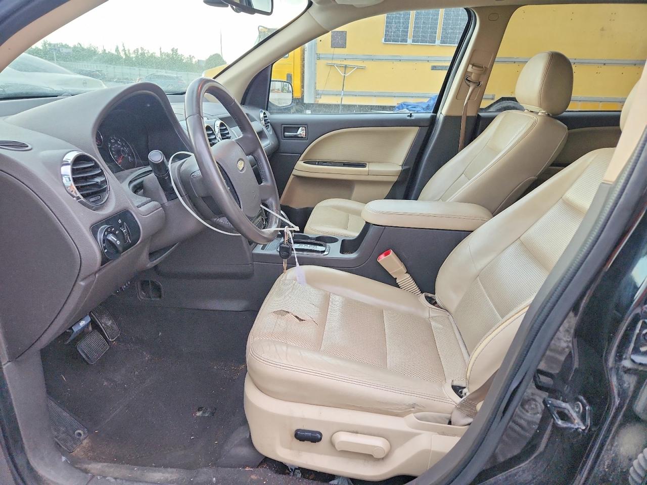 Ford Taurus Sel
