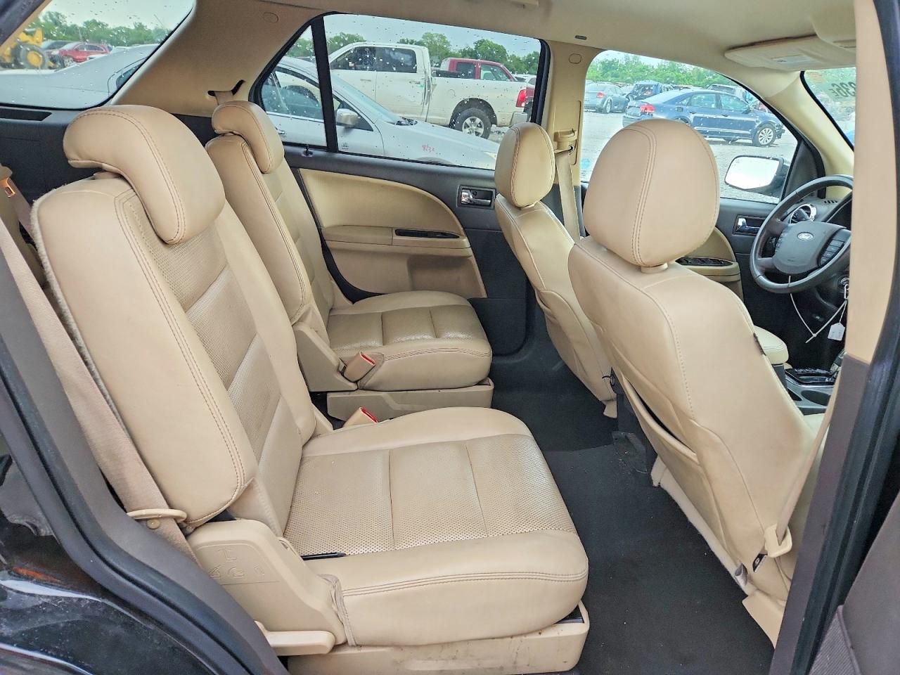 Ford Taurus Sel