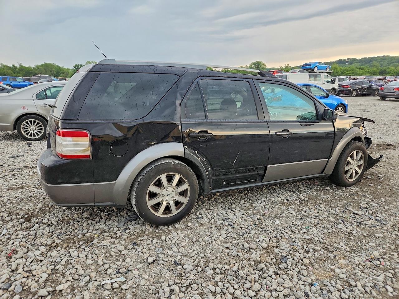 Ford Taurus Sel