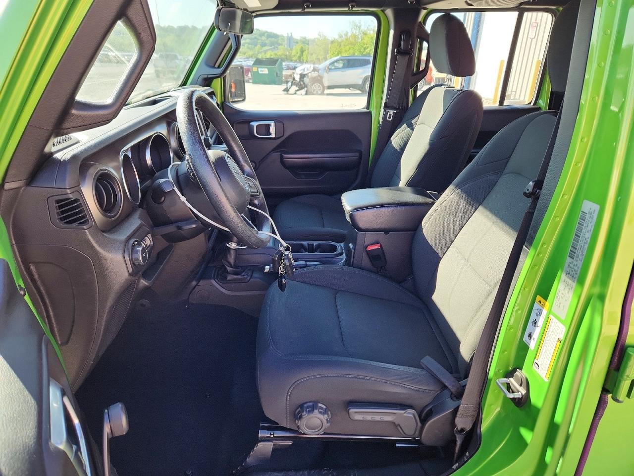 Jeep Wrangler Sport