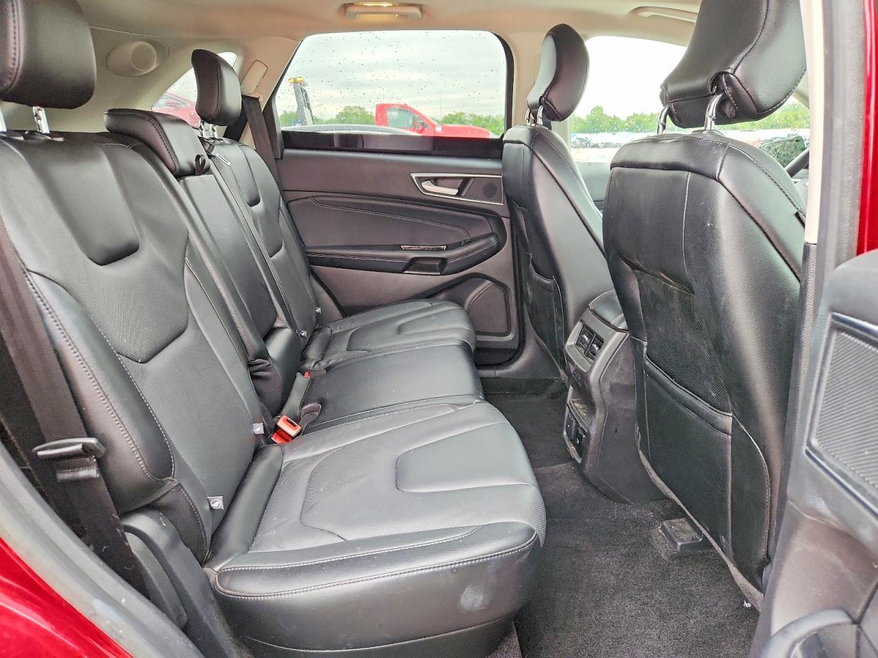 Ford Edge Titanium