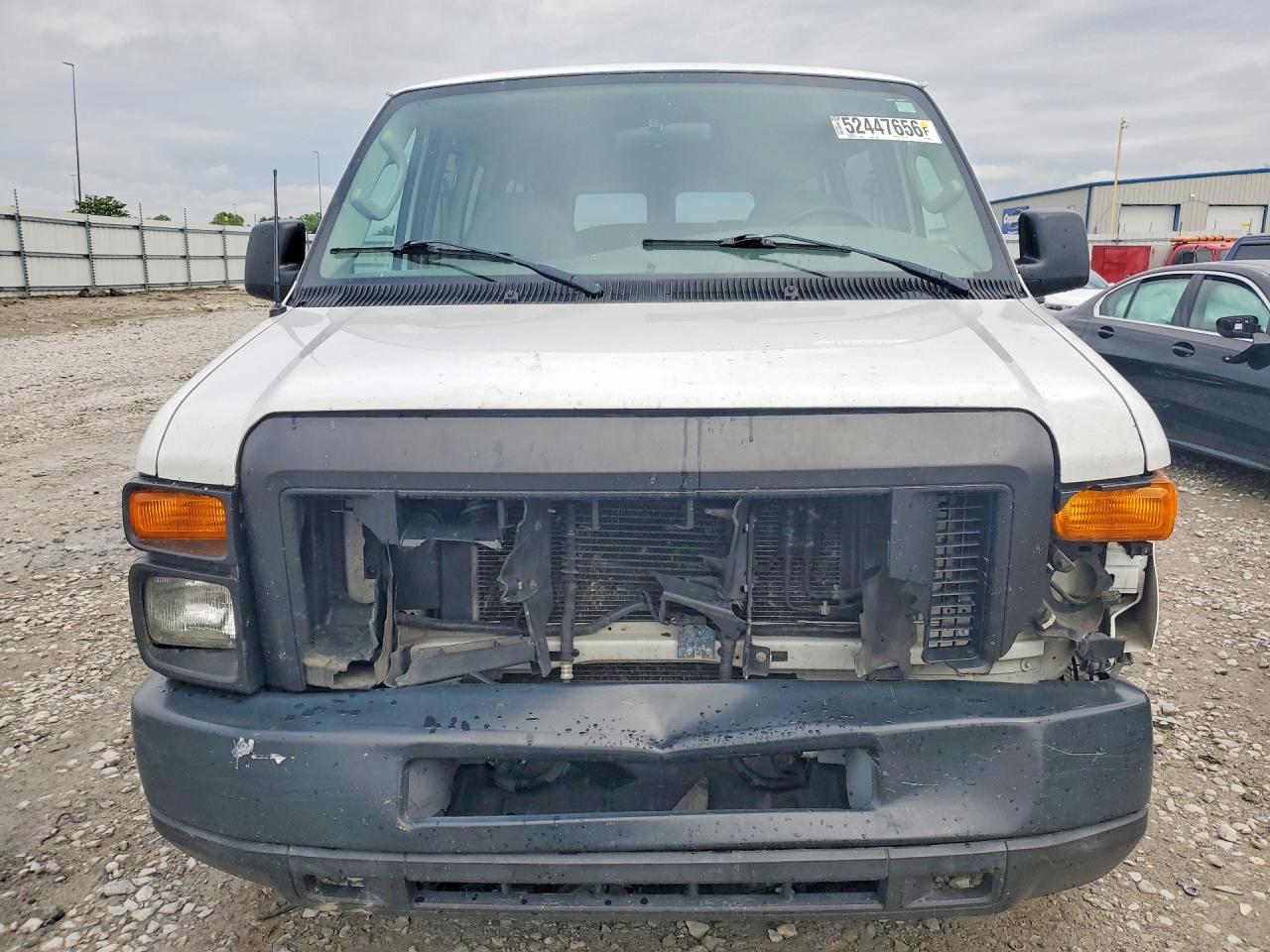 Ford Econoline E350 Super Duty Wagon