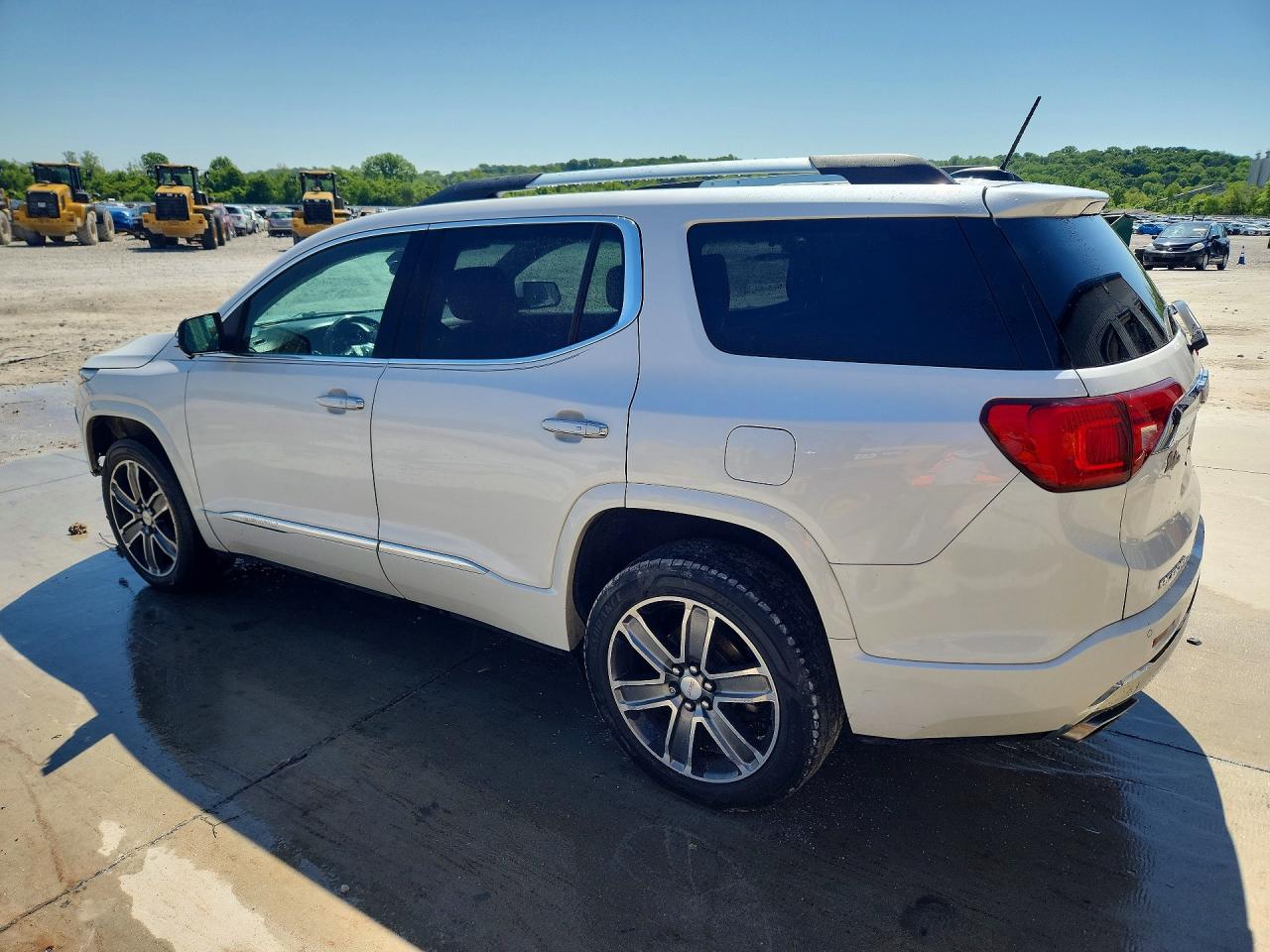 GMC Acadia Denali