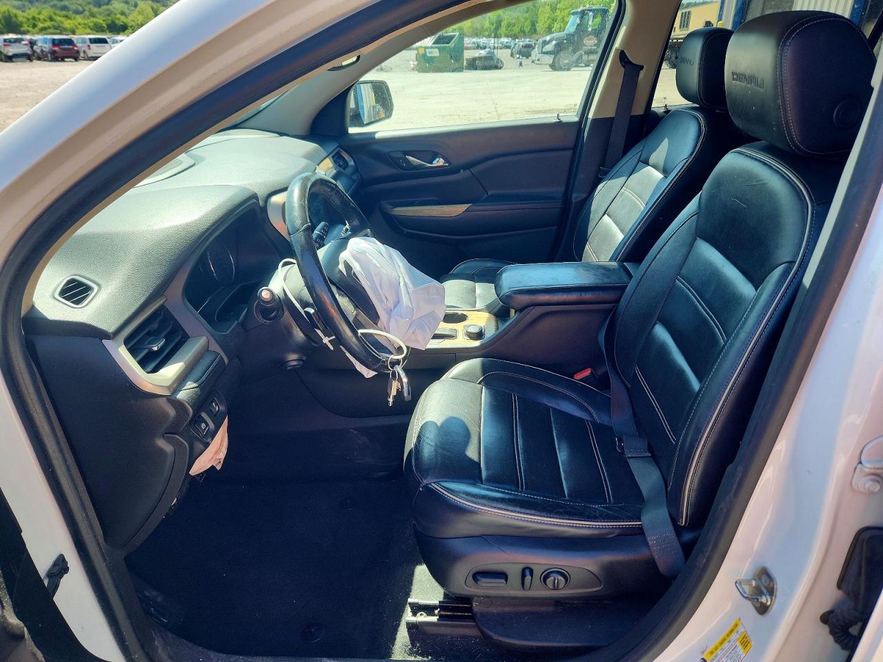 GMC Acadia Denali