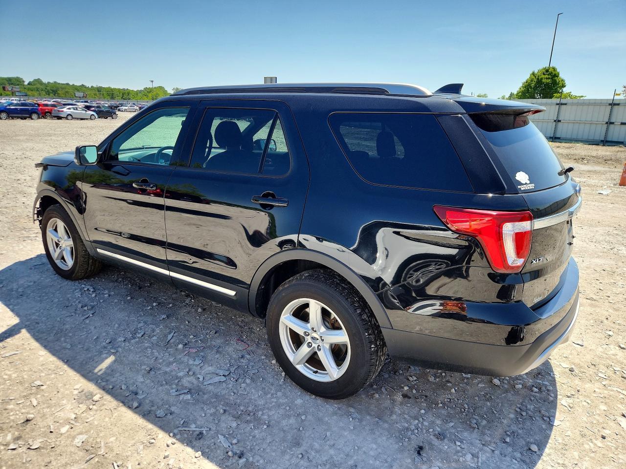 Ford Explorer Xlt