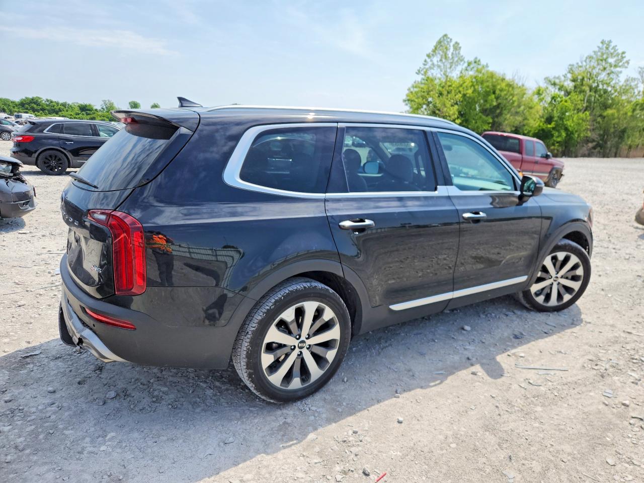Kia Telluride S